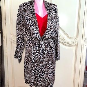 100% Pure Silk Vintage Pink Heart 90’s Label Cheetah Leopard Duster Robe